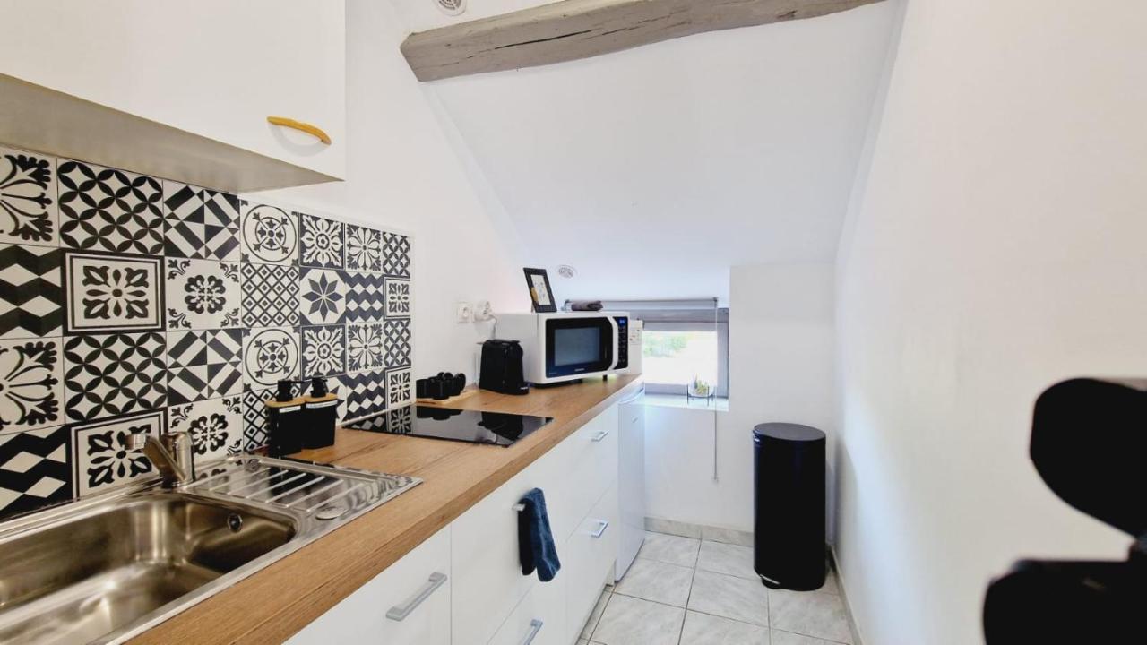 J.Mo Home - Louvroil - Calme - Ideal Couple - Deplacement Pro Exterior photo