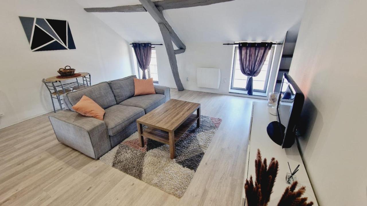J.Mo Home - Louvroil - Calme - Ideal Couple - Deplacement Pro Exterior photo